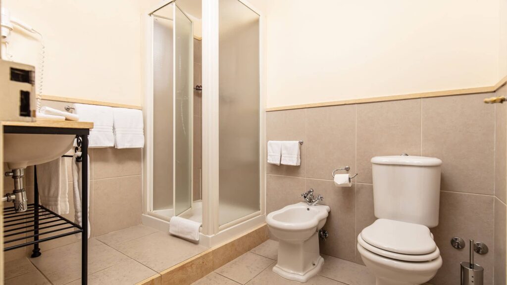 Zeitgemässer Komfort mit dezentem Jugendstil-Flair.