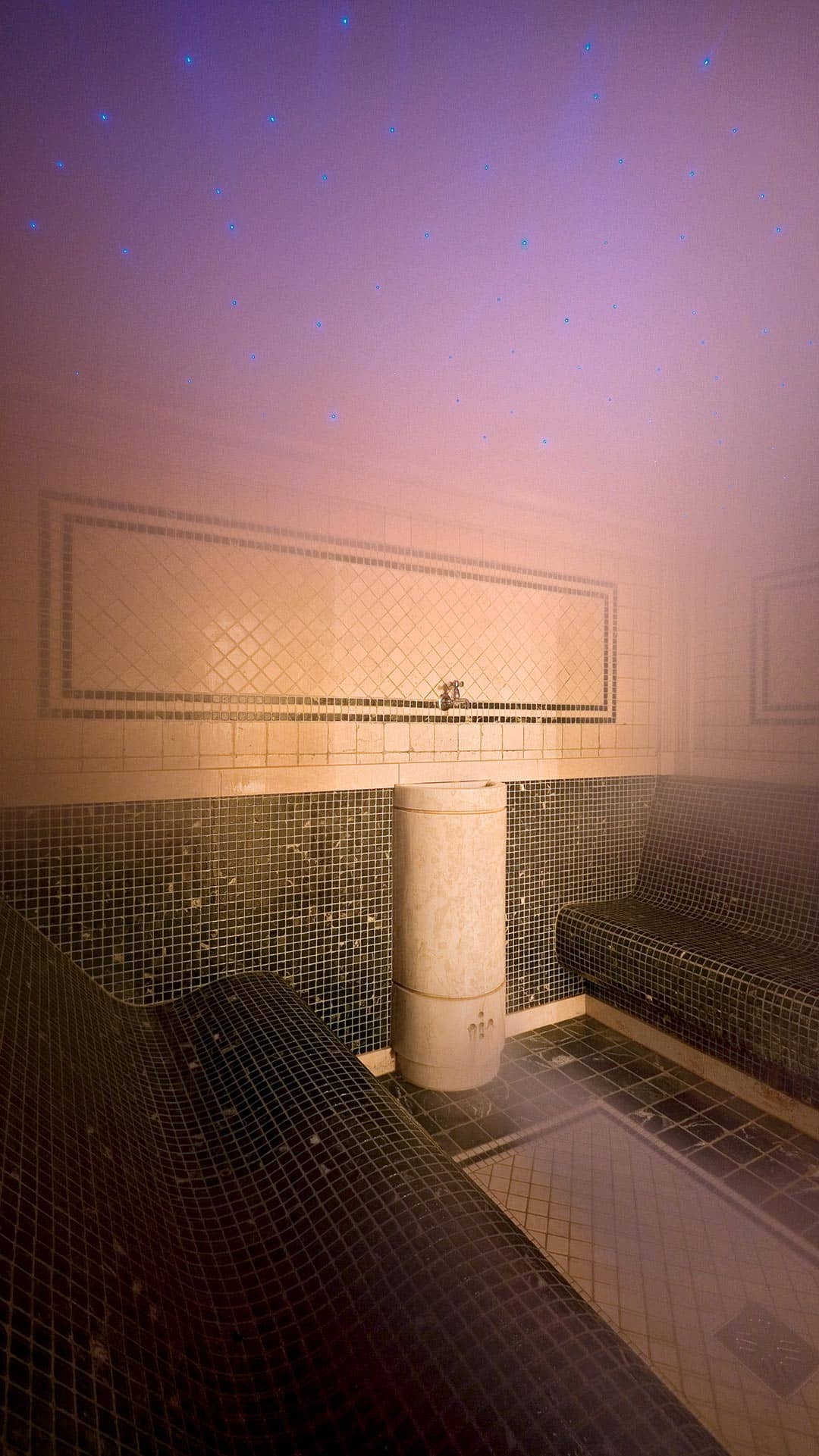 Dampfbäder gehören zum Wellness-Programm